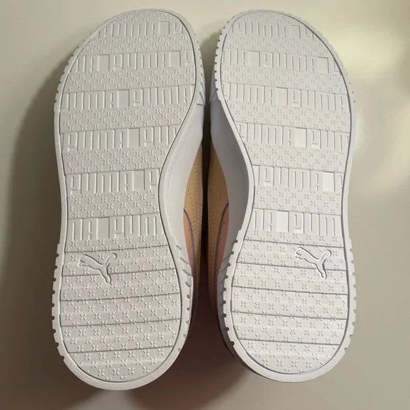 Puma Carina 2.0 - Rose Quartz - Size 8.5 - Picture 5 of 5